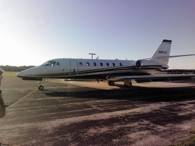 — — - At SUE [Door County Cherryland Aeroport] 