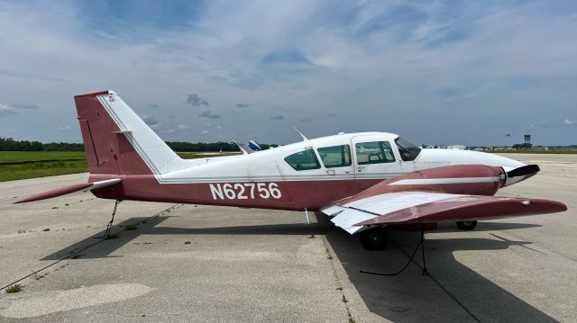 Piper Aztec (N62756)