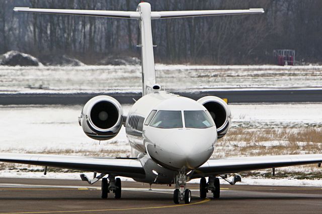 Hawker Beechcraft 4000 (N78KN) - HA4T CORP. PLYMOUTH MA