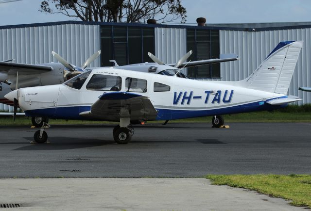 Piper Cherokee (VH-TAU)