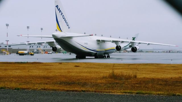 UR8200 — - Cargo Ramp NW Parking 
