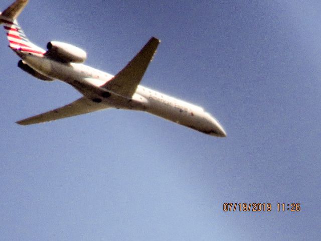 Embraer ERJ-145 (N673AE)