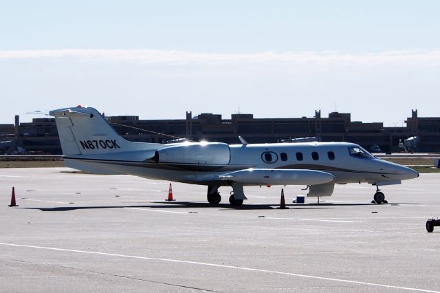 Learjet 35 (N870CK)