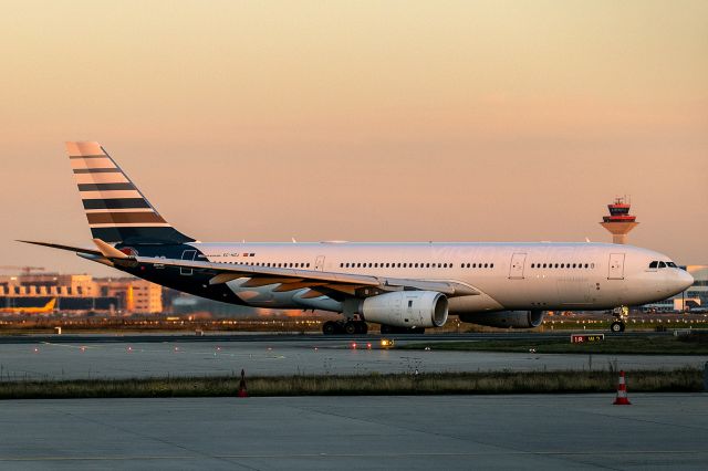 Airbus A330-200 (EC-NZJ)