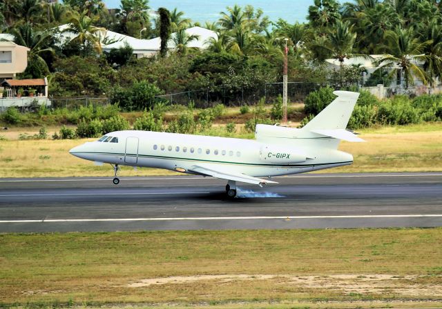 Dassault Falcon 900 (C-GIPX)