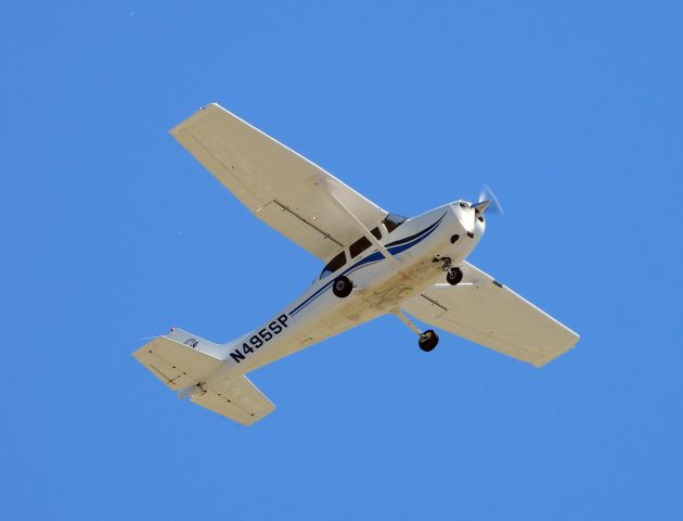 Cessna Skyhawk (N495SP)