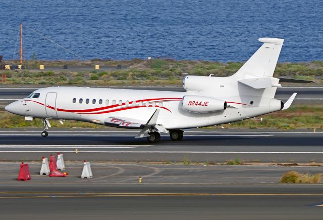 Dassault Falcon 7X (N244JE)