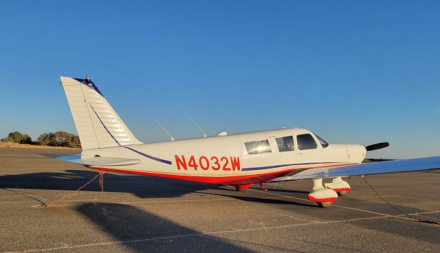 Piper Saratoga (N4032W)