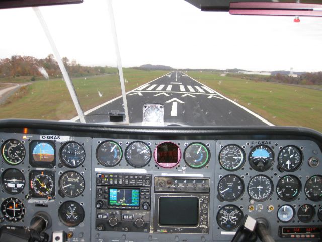 Cessna 310 (C-GKAS)