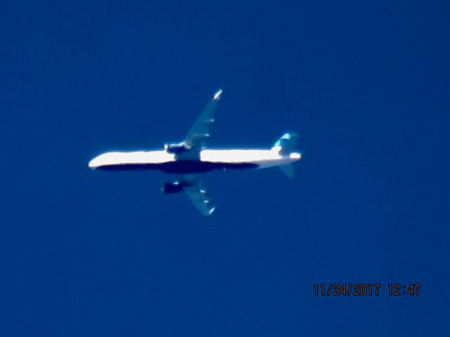 Airbus A321 (N944JT)