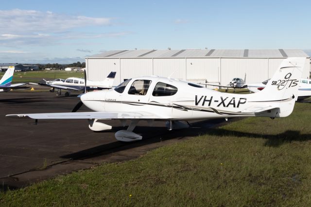 Cirrus SR-22 (VH-XAP)