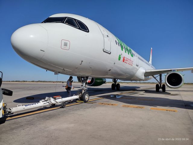 Airbus A321 (XA-VBQ)