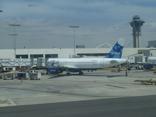 Airbus A320 (N649JB)