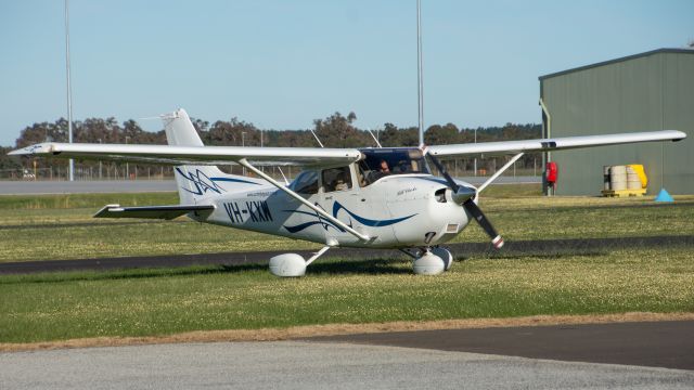 Cessna Skyhawk (VH-KXW)