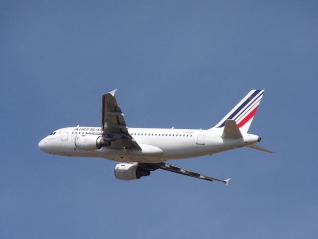 Airbus A319 (F-GRHP)