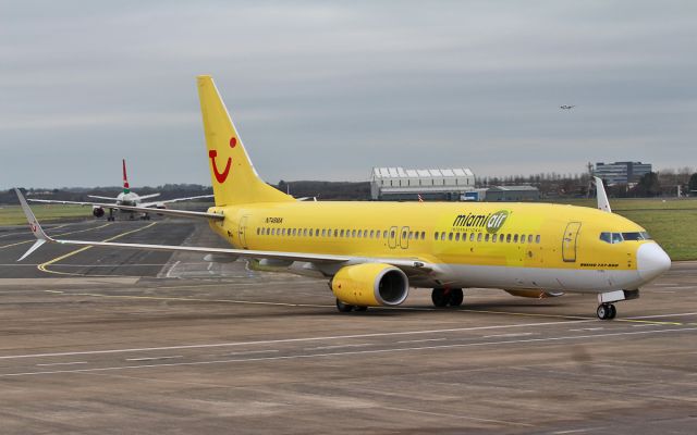 Boeing 737-800 (N748MA) - miami air b737-8 n748ma taxing onto stand at shannon 30/12/16.