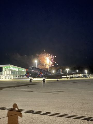 Douglas DC-3 (N17334) - Flagship Detroit of American Airlines