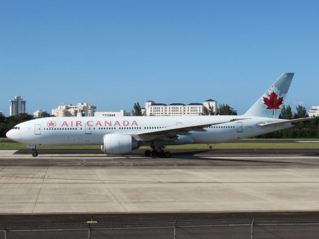 BOEING 777-200LR (C-FIUA)