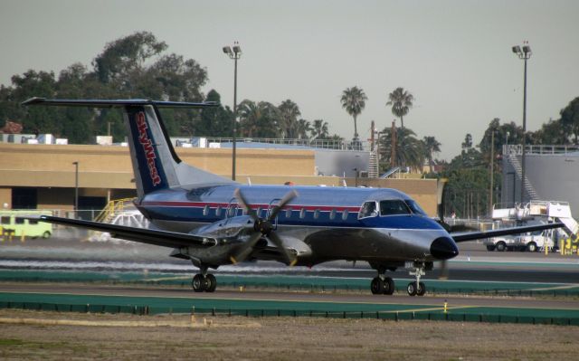 Embraer EMB-120 Brasilia (N301YV)