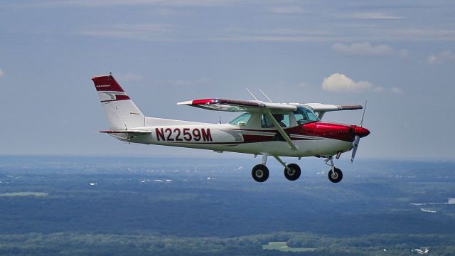 Cessna Commuter (N2259M) - Photo by Ed Figuli south of Clinton, Iowa