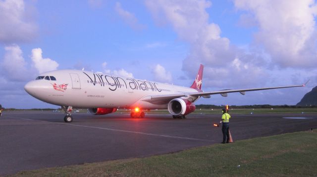 Airbus A330-300 (G-VRAY)