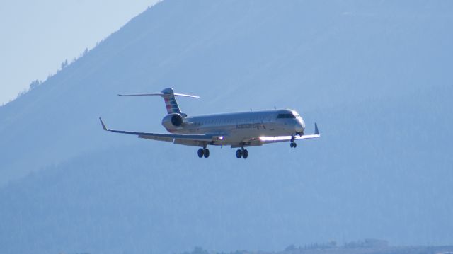 Canadair Regional Jet CRJ-900 (N931LR) - AAL5785/ASH5785 PHX-RNO
