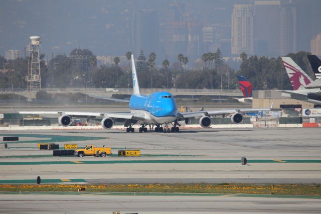 Boeing 747-400 (PH-BFY)