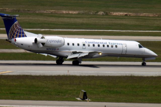 Embraer ERJ-135 (N29515)