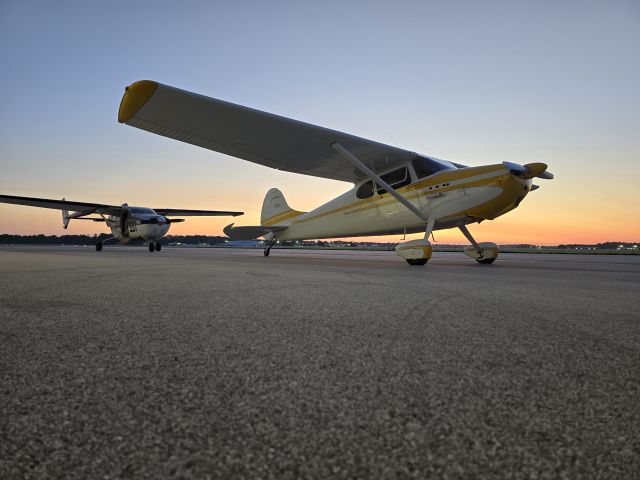 Cessna 170 (N9915A)