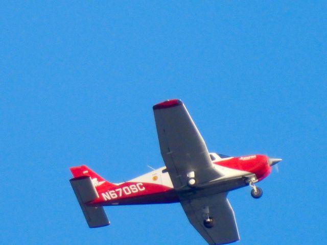 Piper Cherokee (N670SC) - SCU28br /JLN-RVSbr /10/04/22