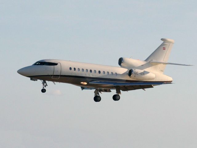 Dassault Falcon 900 (OE-IDX) - A Falcon 900DX registered in Austria.