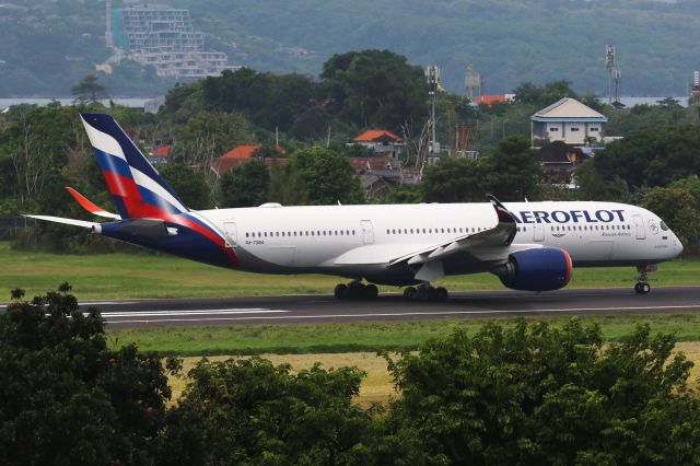 Airbus A350-900 (RA-73154)
