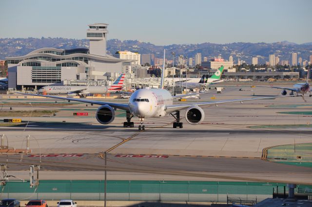 BOEING 777-300ER (ET-ASL)