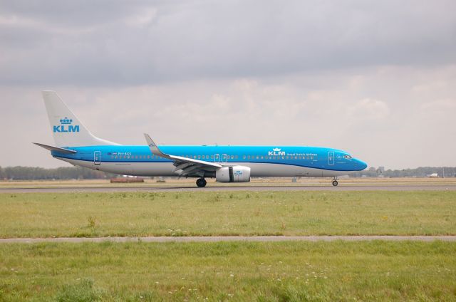 Boeing 737-700 (PH-BXS) - KLM B737-9K2 cn29602 arrival rwy18R 18-7-23