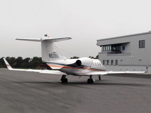 Learjet 40 (N539BA)