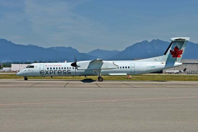 de Havilland Dash 8-400 (C-GGMN)