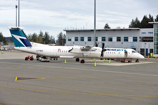 de Havilland Dash 8-400 (C-FWEZ)