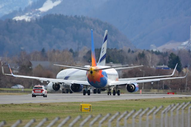 BOEING 737-300 (G-GDFO) - 4X-EHE in front