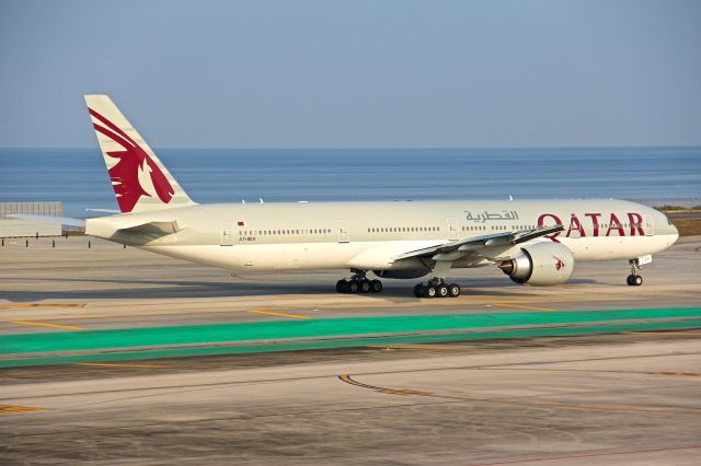 Boeing 777-200 (A7-BEH)