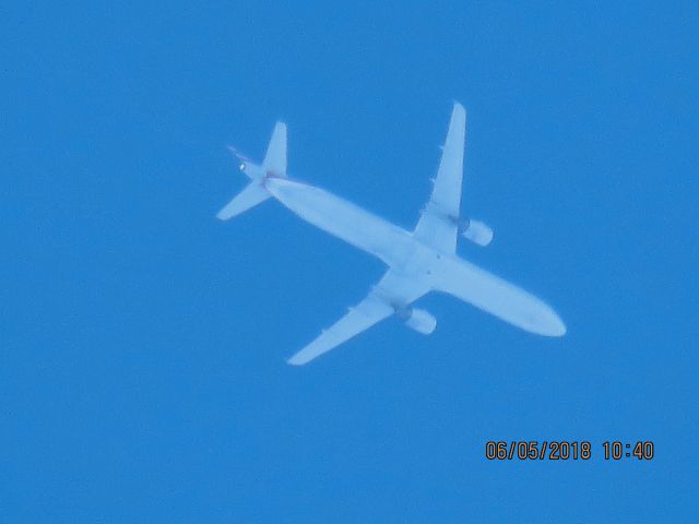 Airbus A321 (N170US)