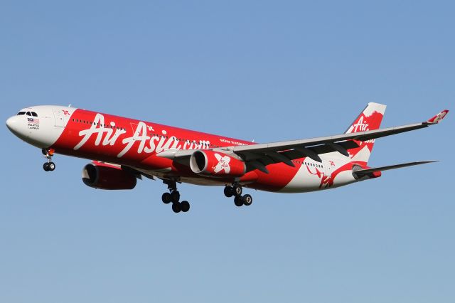 Airbus A340-300 (9M-XXD)