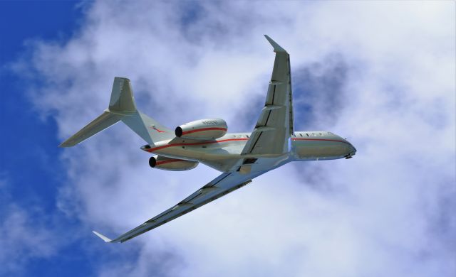 Bombardier Global 5000 (N502VJ)