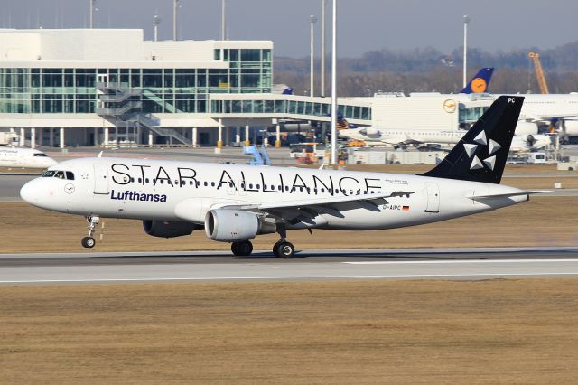 Airbus A320 (D-AIPC)
