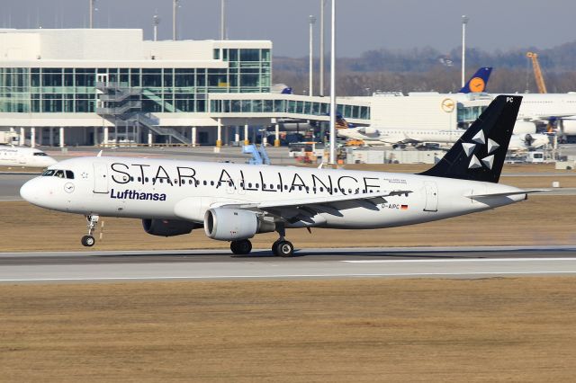 Airbus A320 (D-AIPC)