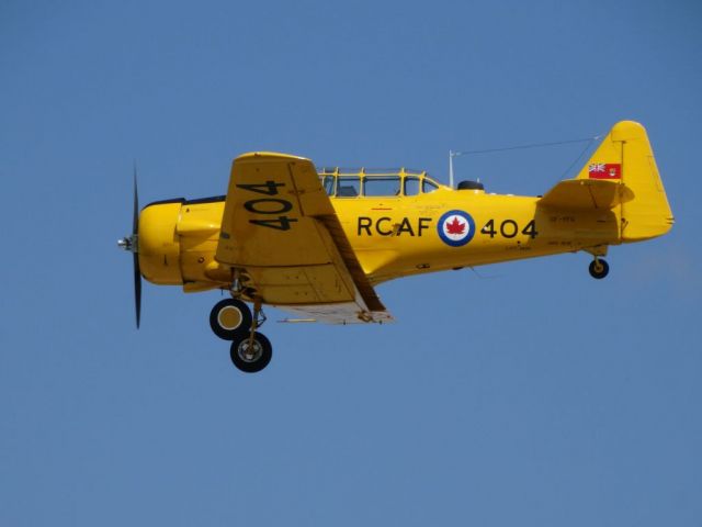 North American T-6 Texan (C-FVFG)