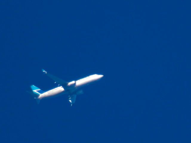 Boeing 737-800 (C-FDMB) - WJA1590br /YYC-ATLbr /12/27/2024