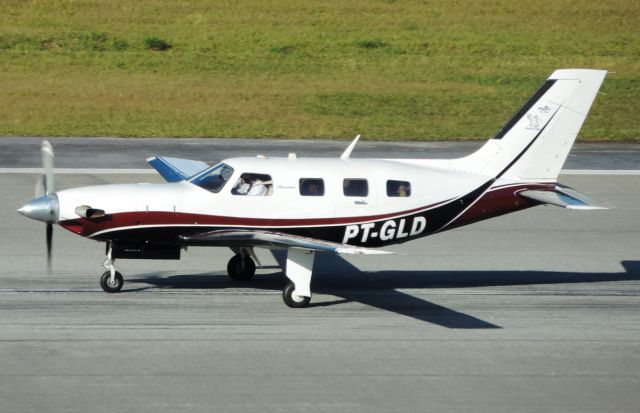 Piper Malibu Mirage (PT-GLD)
