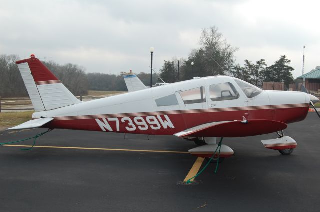 Piper Saratoga (N7399W) - This Piper has fake windows painted where windows in the luggage area windows would be on larger Pipers.