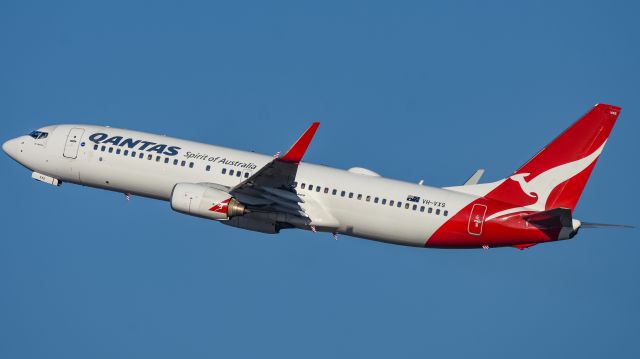 Boeing 737-800 (VH-VXS)