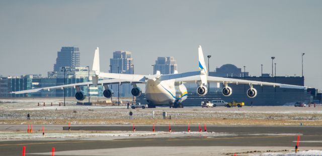 Antonov An-225 Mriya (UR-82060)